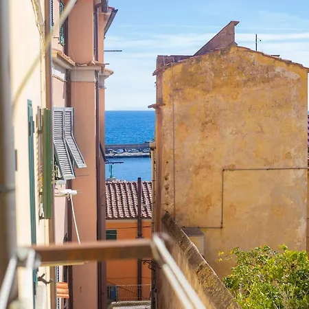 Apartment 200m Dal Mare *